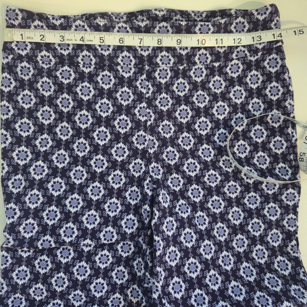 Capris - Picture 3 of 8
